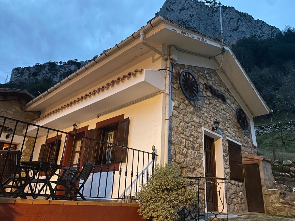 Albergue ラ・エルミダ エクステリア 写真